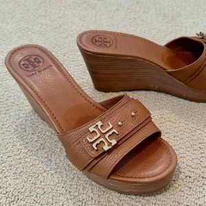 Tory Burch Stacked Heel Platform Sandals - Size 10M